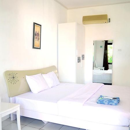 Mimiland Batu Payung Hotel Singkawang Exterior foto