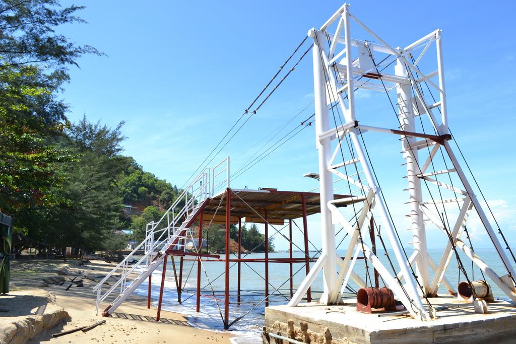 Mimiland Batu Payung Hotel Singkawang Habitación foto