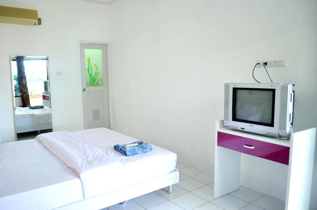 Mimiland Batu Payung Hotel Singkawang Exterior foto