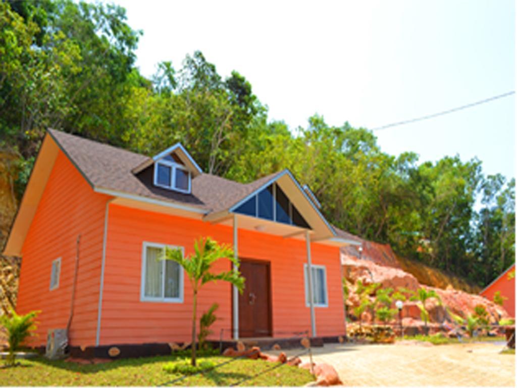 Mimiland Batu Payung Hotel Singkawang Exterior foto